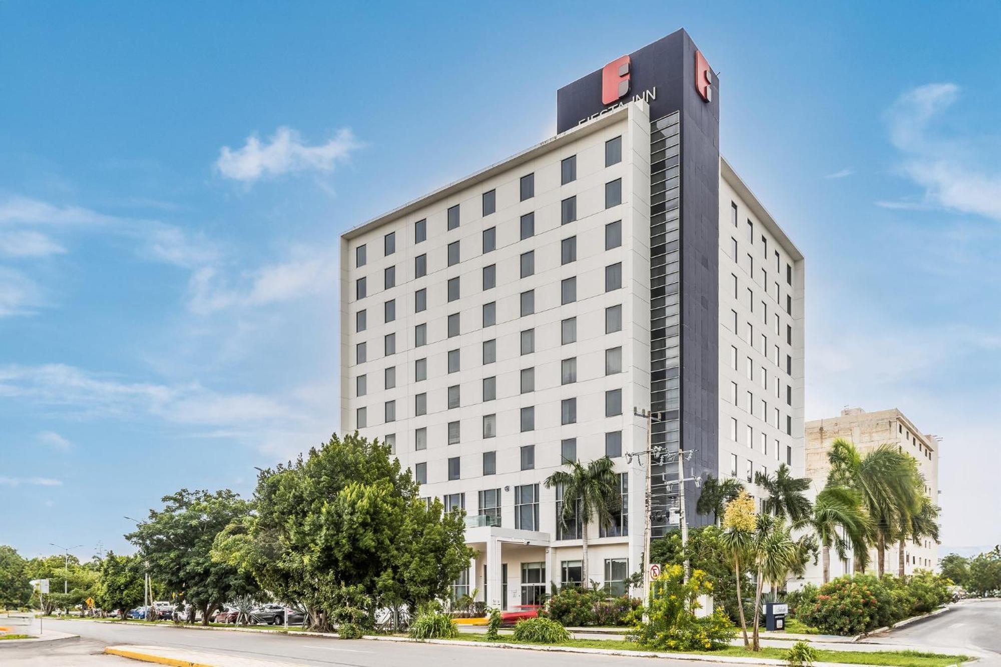 Fiesta Inn Mérida Exteriör bild